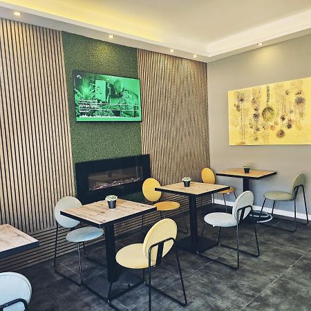 B&B Cvjetni Zagreb Bagian luar foto