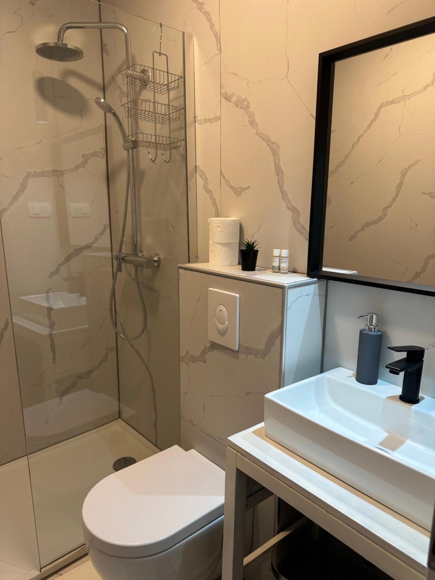 B&B Cvjetni Zagreb Bagian luar foto